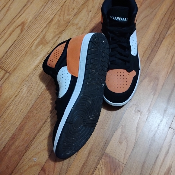 Jordan sneakers - Picture 4 of 5